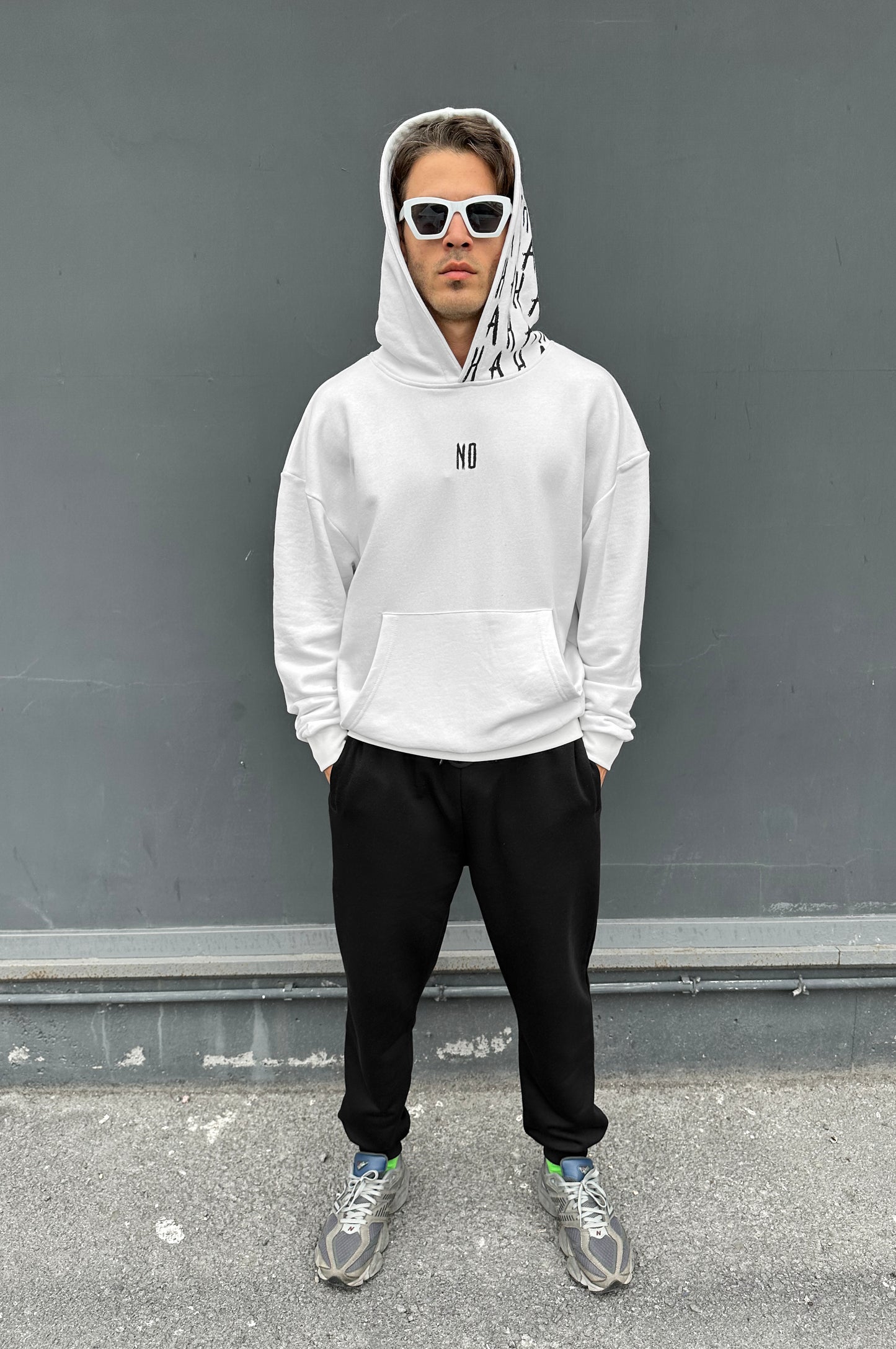 VIOCOSE Unisex Oversized Graphic Hoodie