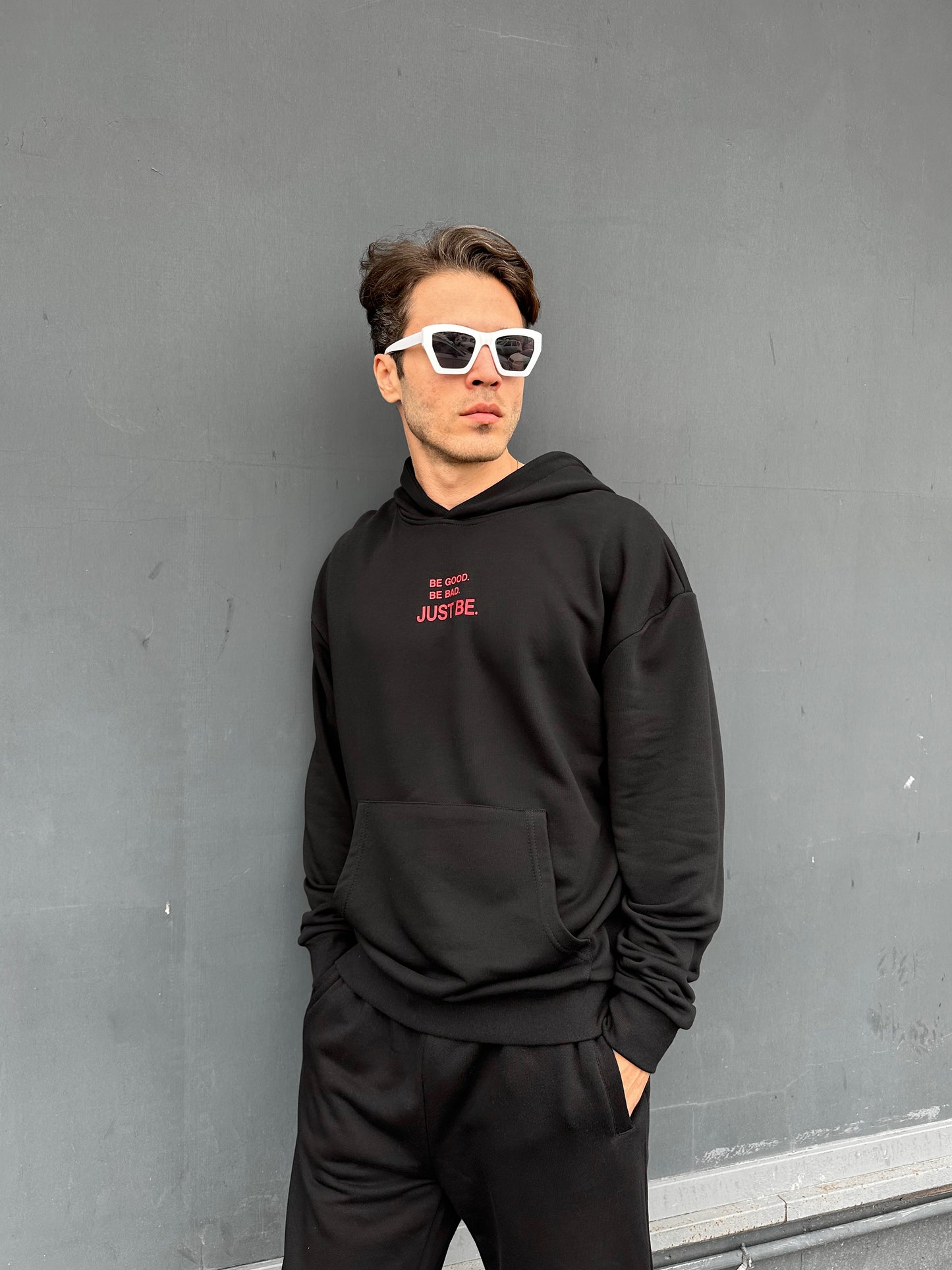 VIOCOSE Unisex Oversized Graphic Hoodie